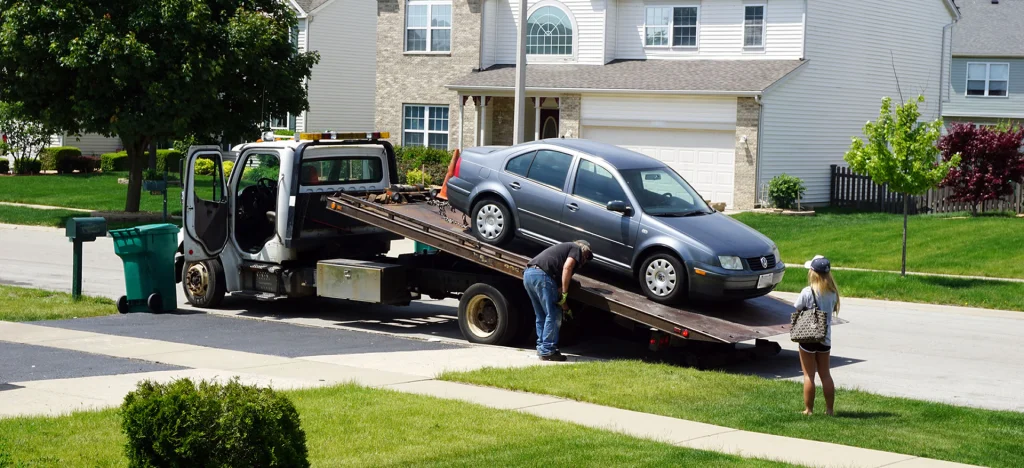 What Happens During a Professional Towing Service