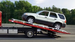 What Every Driver Should Know About Emergency Towing